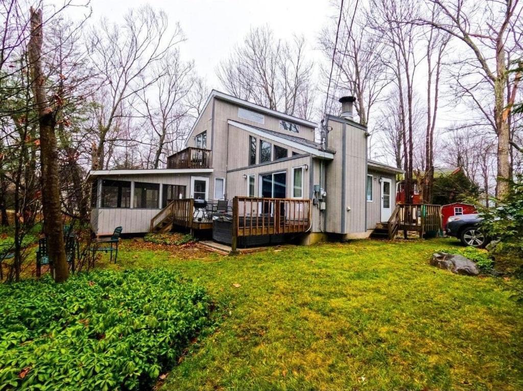 Ambiance - King Bed Cabin, Jetted-Tub & Fireplace Tobyhanna Exterior photo